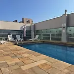 Apartamento Descolado E Com Servicos