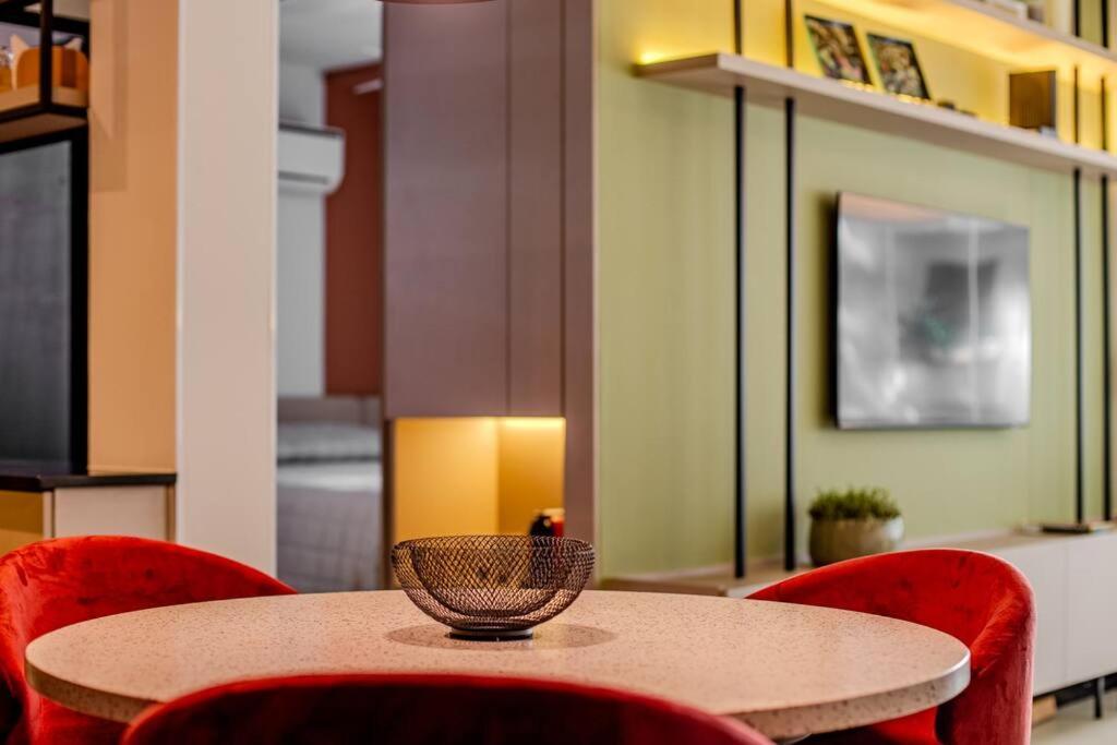Descolado E Com Servicos Apartamento *